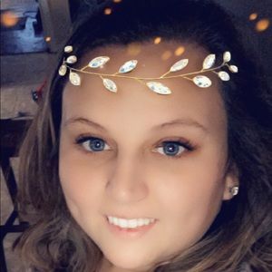 Meet your Posher, Katelyn